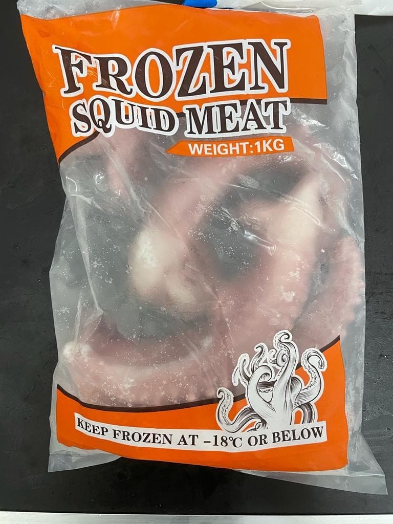 Frozen squid meat 4/7 size 1kg (IQF).