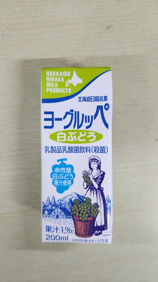 Hokkaido Milk white grapes 200ml x6 (bbd: 23/09/23)